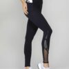 Legging con recortes attitude